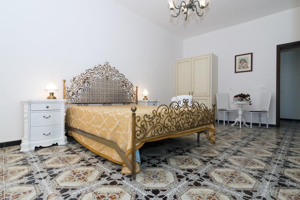 Bed & Breakfast Scicli Val Di Noto Pokoj fotografie